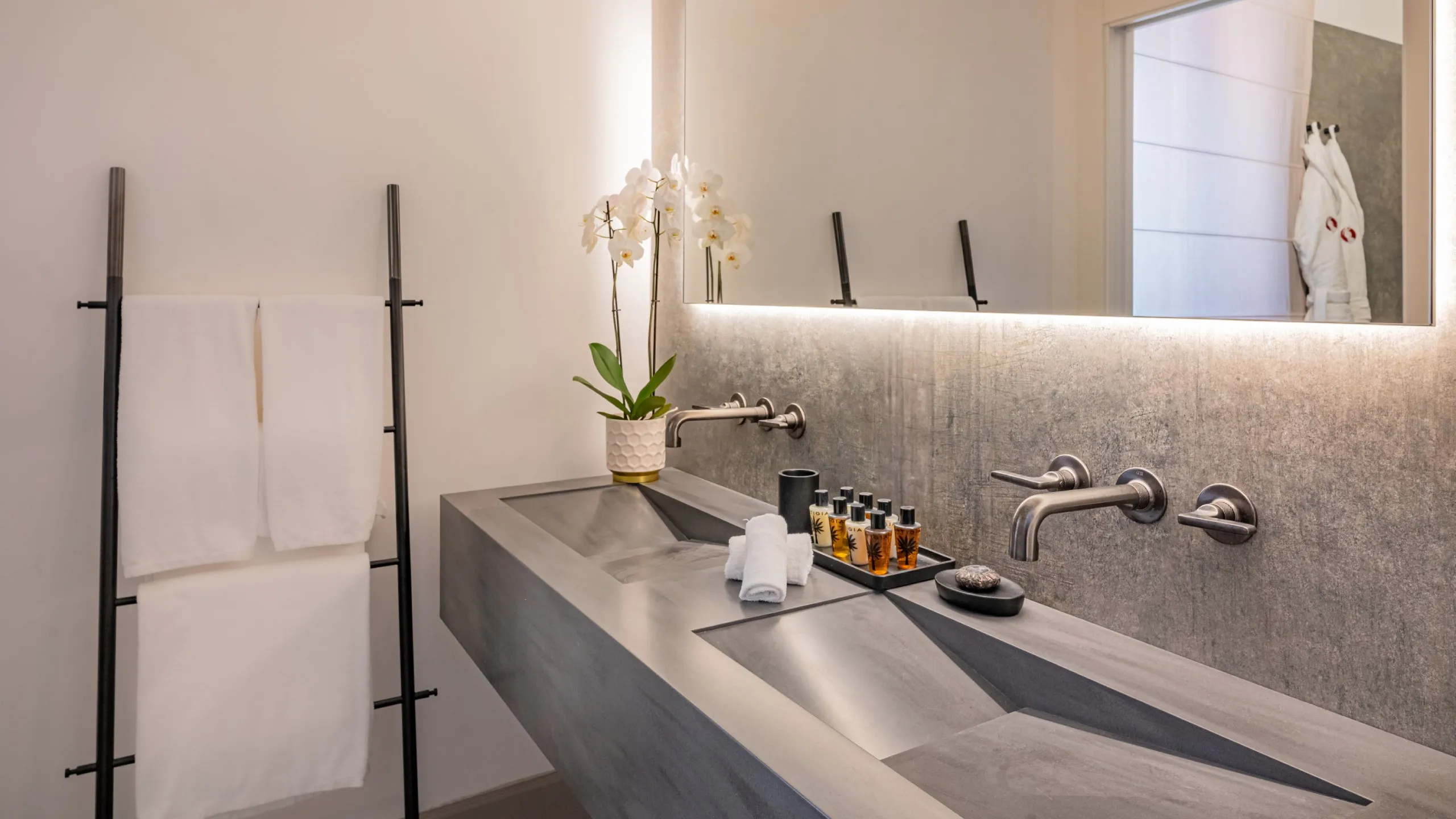 19-Conrad-Deluxe-101-orizzontale