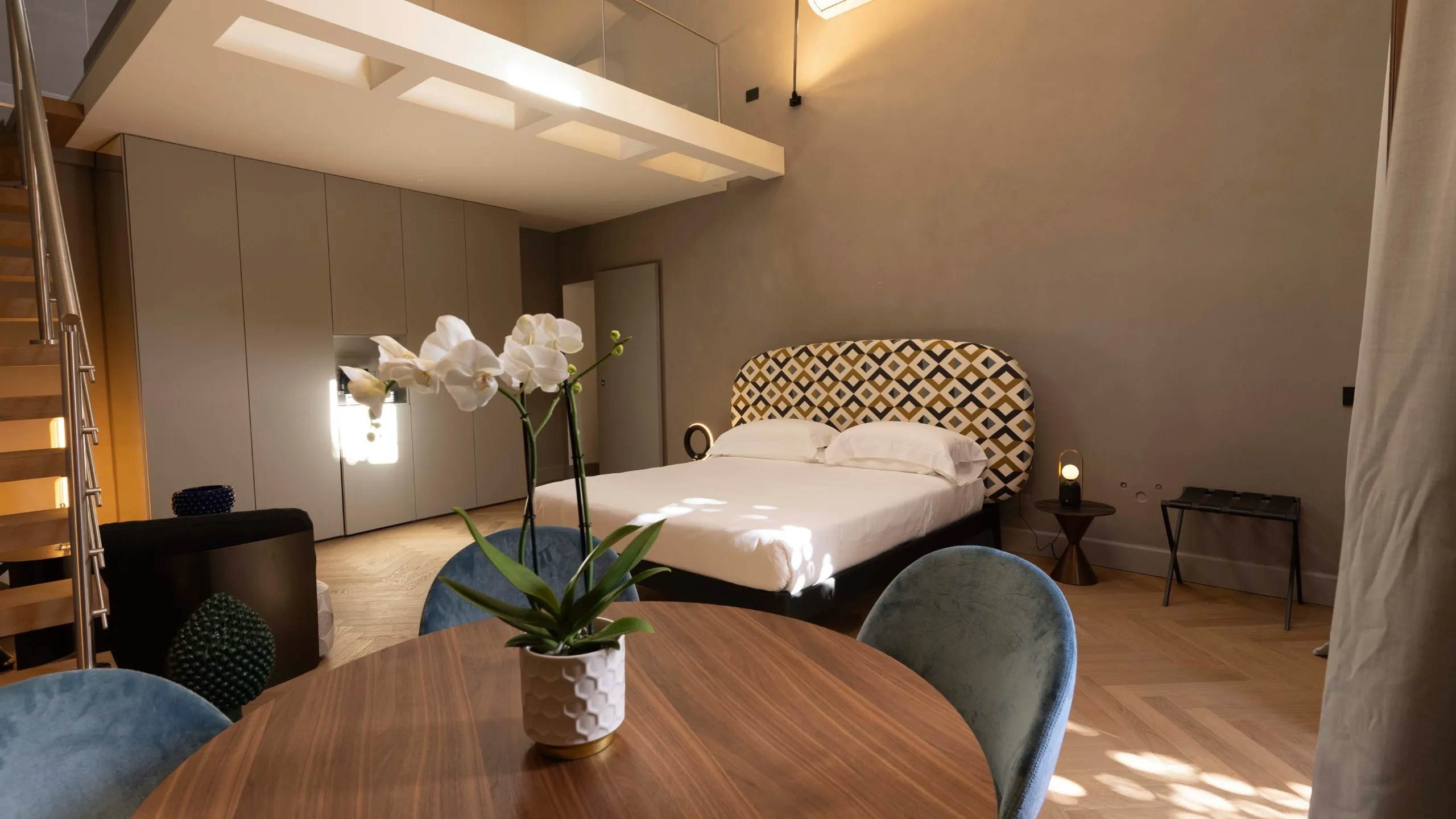 Villa-Conrad-Hotel-Taormina-Sicilia-Foto-Junior-Suite-107-letto-DAR1810-orizzontale