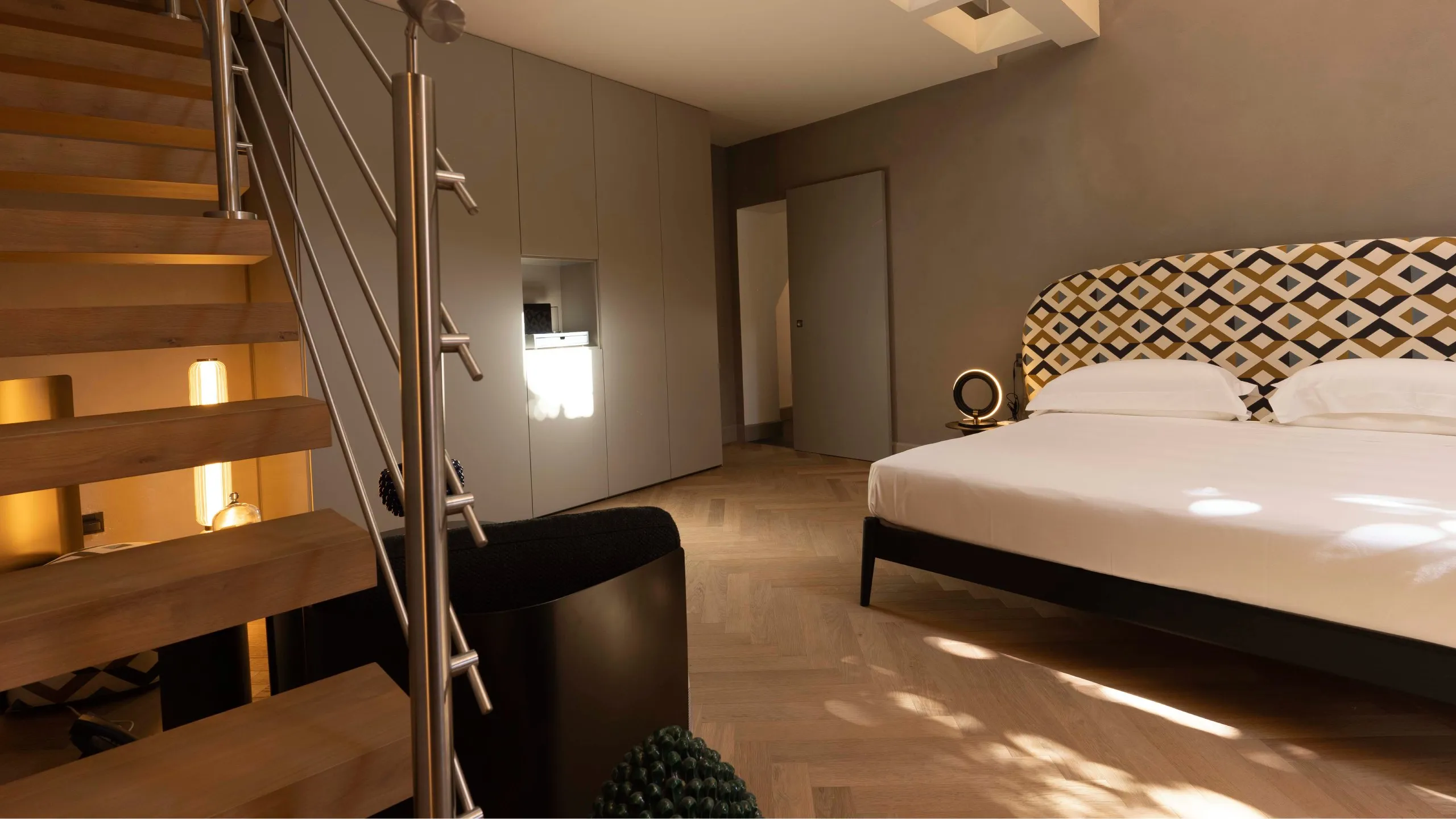 Villa-Conrad-Hotel-Taormina-Sicilia-Foto-Junior-Suite-107-letto-DAR1827-orizzontale